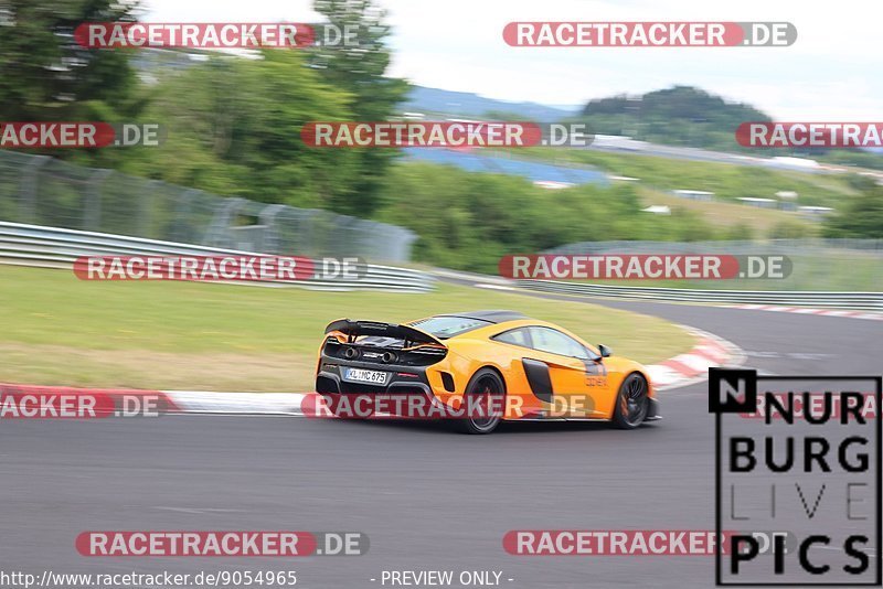 Bild #9054965 - Touristenfahrten Nürburgring Nordschleife (11.06.2020)