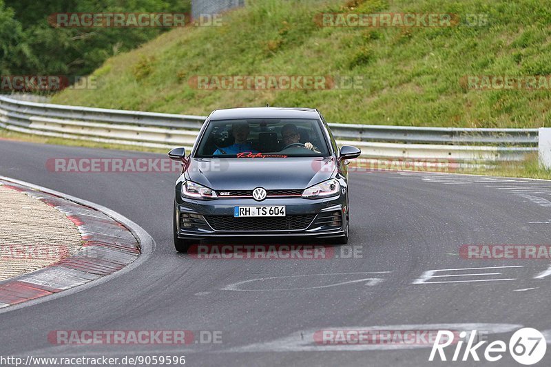 Bild #9059596 - Touristenfahrten Nürburgring Nordschleife (11.06.2020)