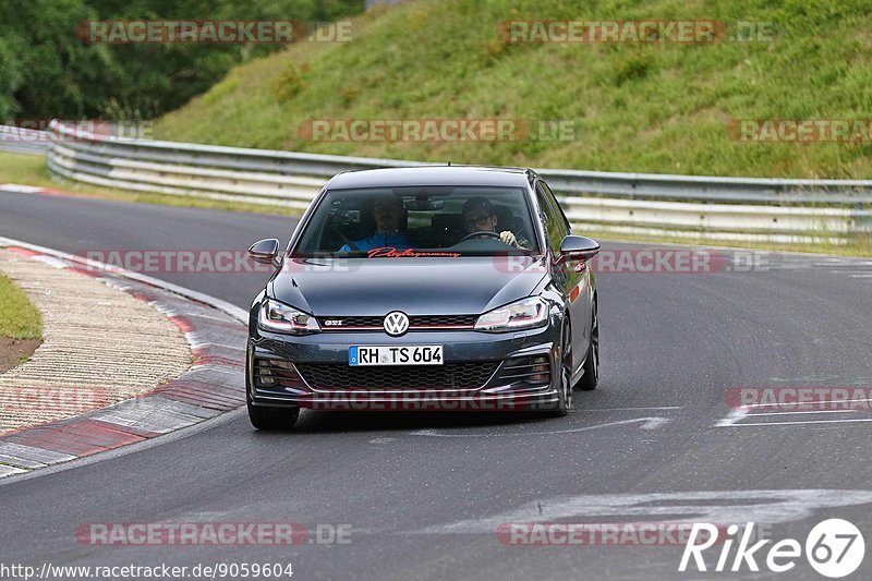 Bild #9059604 - Touristenfahrten Nürburgring Nordschleife (11.06.2020)