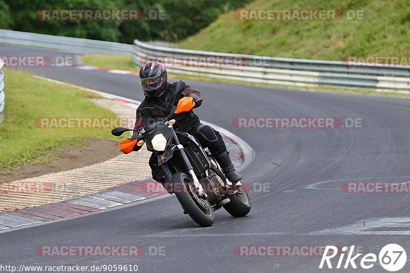 Bild #9059610 - Touristenfahrten Nürburgring Nordschleife (11.06.2020)