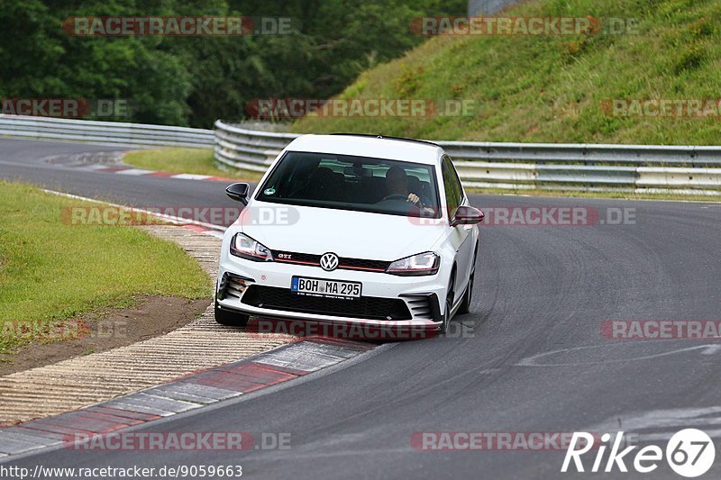 Bild #9059663 - Touristenfahrten Nürburgring Nordschleife (11.06.2020)