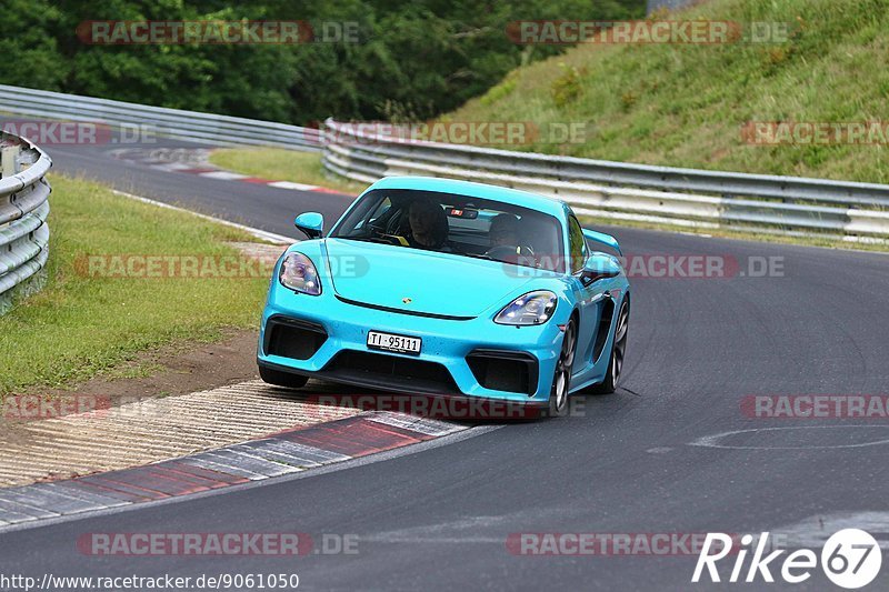 Bild #9061050 - Touristenfahrten Nürburgring Nordschleife (11.06.2020)