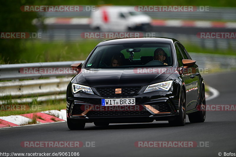 Bild #9061086 - Touristenfahrten Nürburgring Nordschleife (11.06.2020)