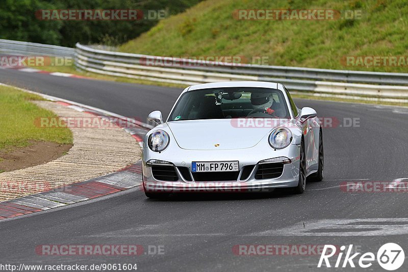 Bild #9061604 - Touristenfahrten Nürburgring Nordschleife (11.06.2020)