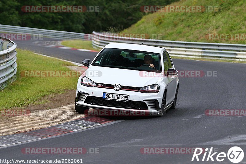 Bild #9062061 - Touristenfahrten Nürburgring Nordschleife (11.06.2020)