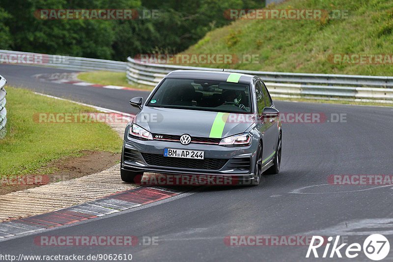 Bild #9062610 - Touristenfahrten Nürburgring Nordschleife (11.06.2020)