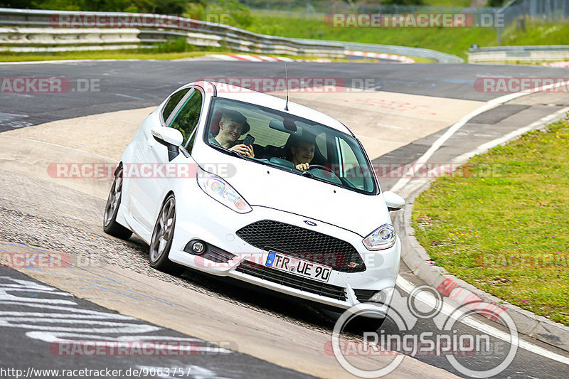 Bild #9063757 - Touristenfahrten Nürburgring Nordschleife (11.06.2020)