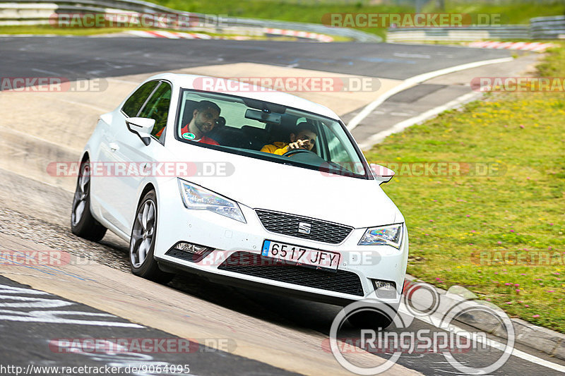 Bild #9064095 - Touristenfahrten Nürburgring Nordschleife (11.06.2020)