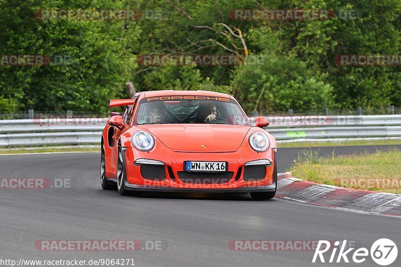 Bild #9064271 - Touristenfahrten Nürburgring Nordschleife (11.06.2020)