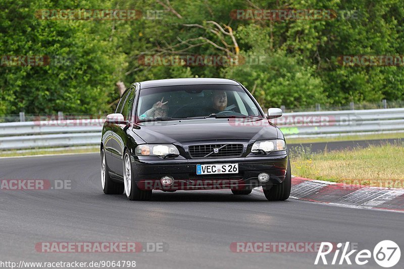 Bild #9064798 - Touristenfahrten Nürburgring Nordschleife (11.06.2020)