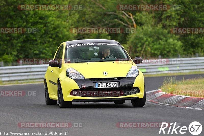 Bild #9065632 - Touristenfahrten Nürburgring Nordschleife (11.06.2020)