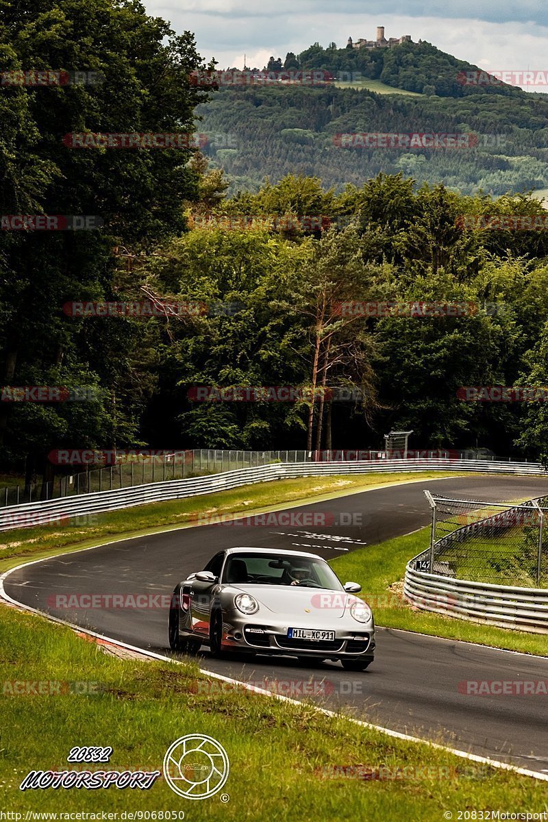 Bild #9068050 - Touristenfahrten Nürburgring Nordschleife (11.06.2020)