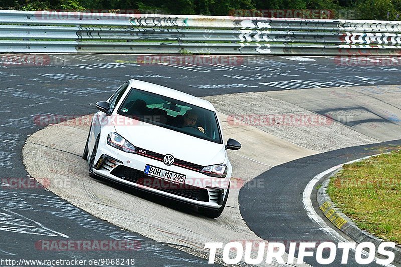 Bild #9068248 - Touristenfahrten Nürburgring Nordschleife (11.06.2020)