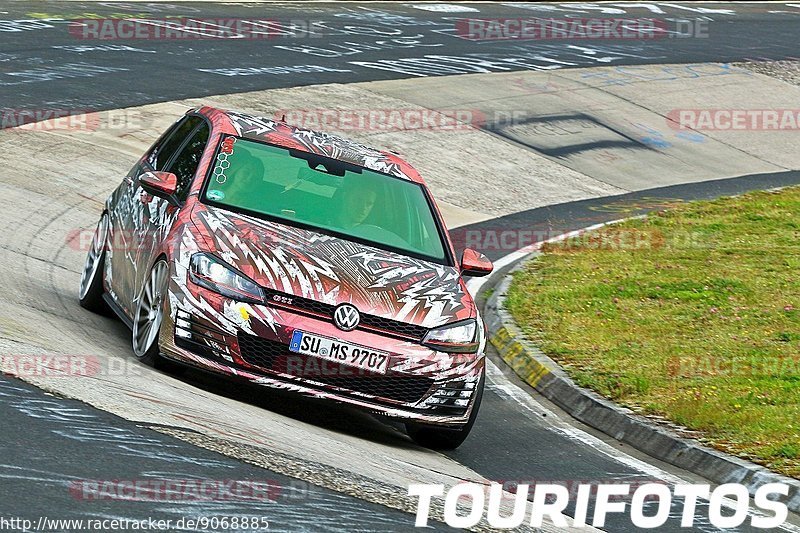 Bild #9068885 - Touristenfahrten Nürburgring Nordschleife (11.06.2020)