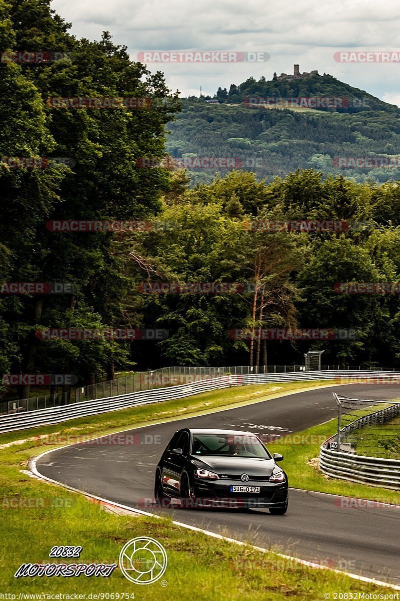 Bild #9069754 - Touristenfahrten Nürburgring Nordschleife (11.06.2020)