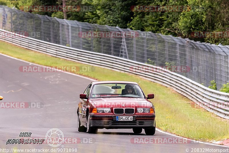 Bild #9071898 - Touristenfahrten Nürburgring Nordschleife (11.06.2020)