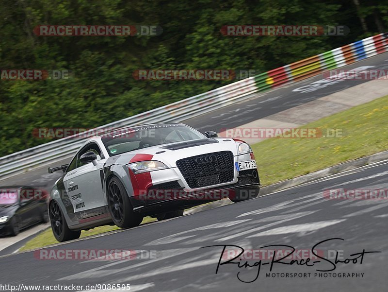 Bild #9086595 - Touristenfahrten Nürburgring Nordschleife (13.06.2020)