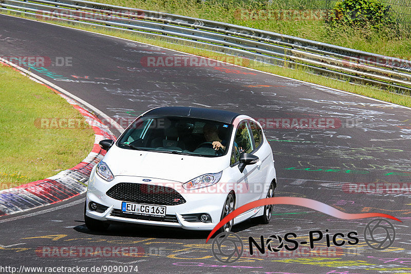 Bild #9090074 - Touristenfahrten Nürburgring Nordschleife (13.06.2020)