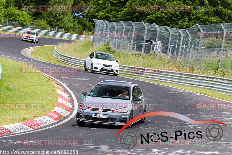 Bild #9090658 - Touristenfahrten Nürburgring Nordschleife (13.06.2020)