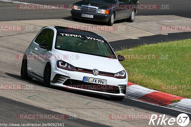 Bild #9092561 - Touristenfahrten Nürburgring Nordschleife (13.06.2020)