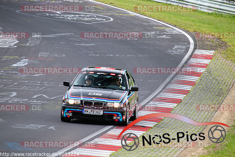 Bild #9093224 - Touristenfahrten Nürburgring Nordschleife (13.06.2020)