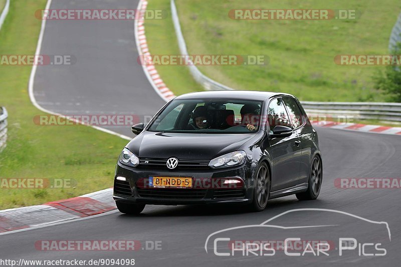 Bild #9094098 - Touristenfahrten Nürburgring Nordschleife (13.06.2020)