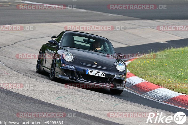 Bild #9095854 - Touristenfahrten Nürburgring Nordschleife (13.06.2020)