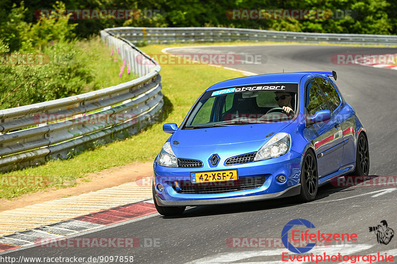 Bild #9097858 - Touristenfahrten Nürburgring Nordschleife (13.06.2020)