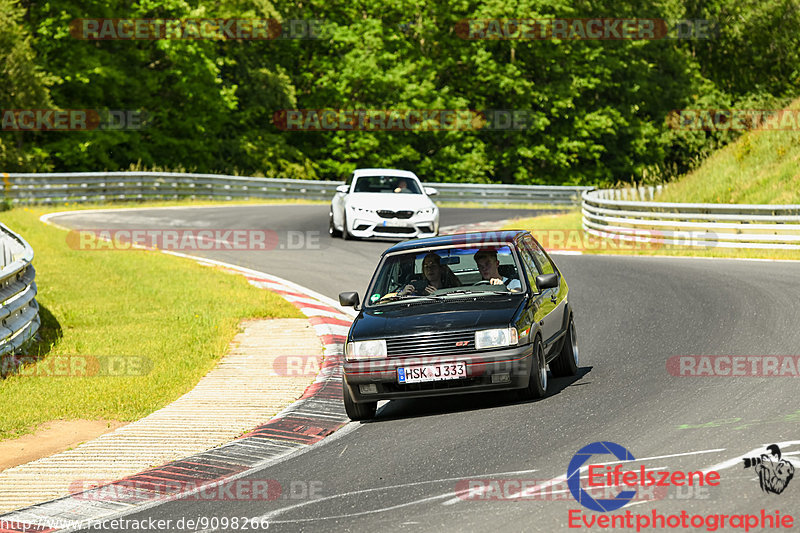 Bild #9098266 - Touristenfahrten Nürburgring Nordschleife (13.06.2020)