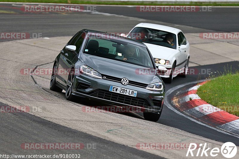 Bild #9180032 - Touristenfahrten Nürburgring Nordschleife (20.06.2020)