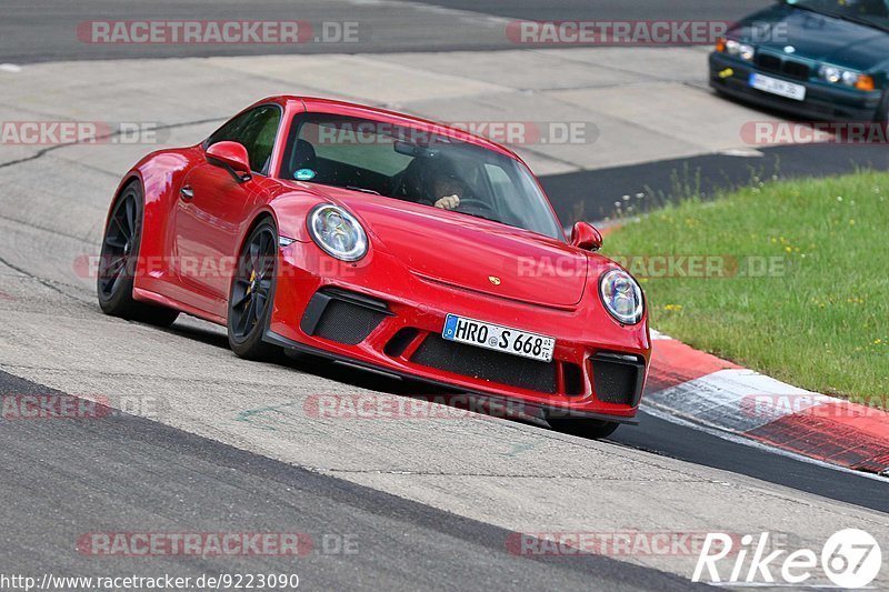 Bild #9223090 - Touristenfahrten Nürburgring Nordschleife (21.06.2020)