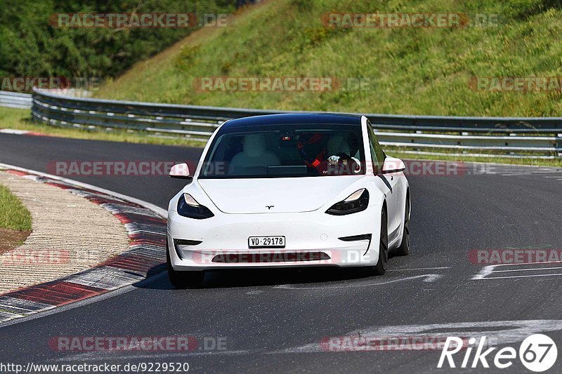 Bild #9229520 - Touristenfahrten Nürburgring Nordschleife (21.06.2020)