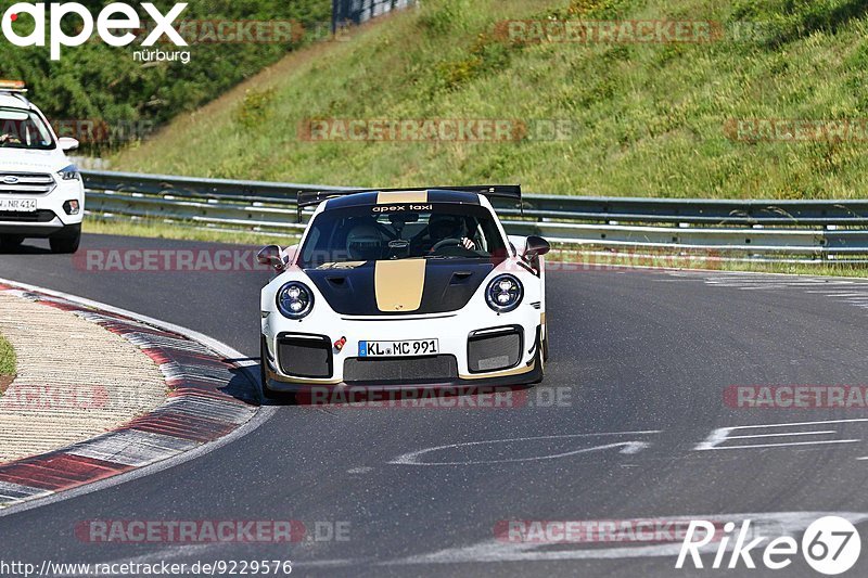 Bild #9229576 - Touristenfahrten Nürburgring Nordschleife (21.06.2020)