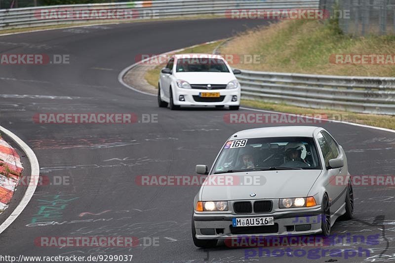 Bild #9299037 - Touristenfahrten Nürburgring Nordschleife (28.06.2020)