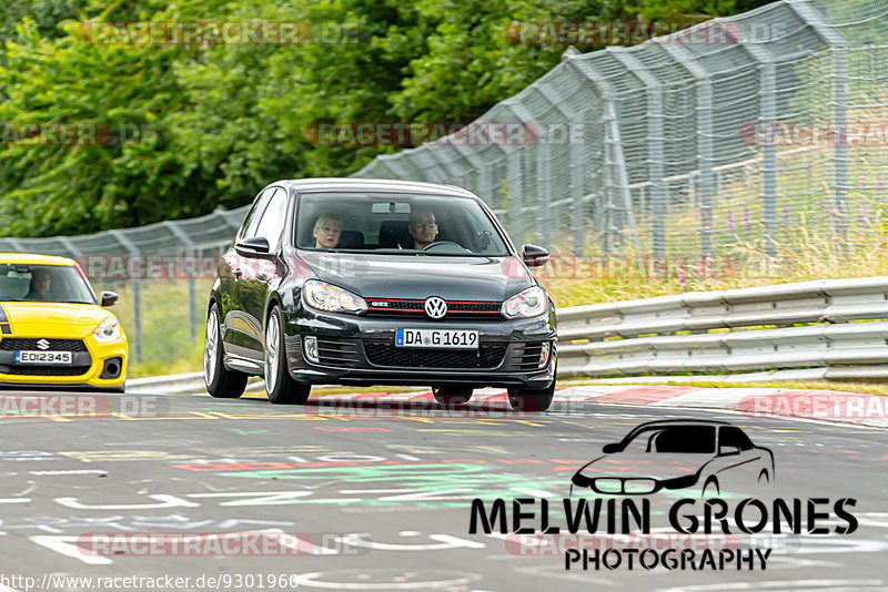 Bild #9301960 - Touristenfahrten Nürburgring Nordschleife (28.06.2020)