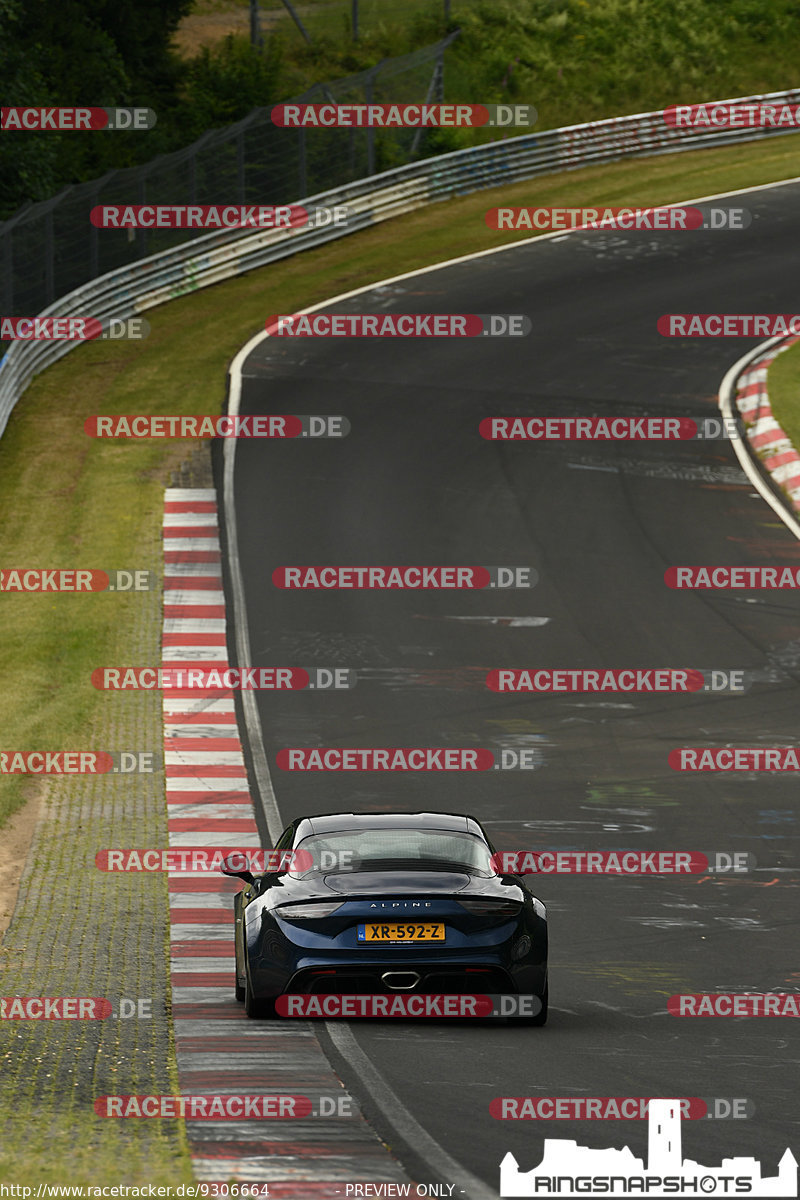 Bild #9306664 - Touristenfahrten Nürburgring Nordschleife (28.06.2020)