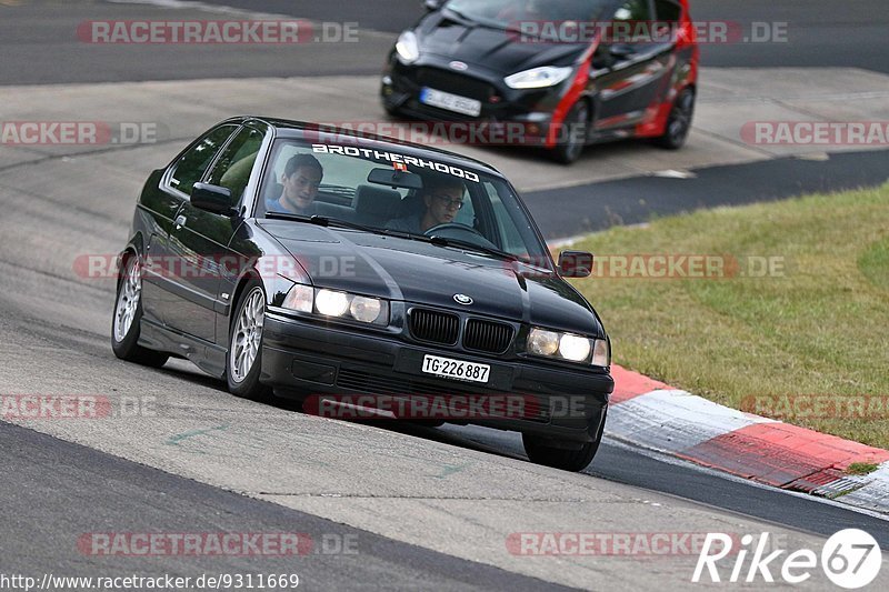 Bild #9311669 - Touristenfahrten Nürburgring Nordschleife (28.06.2020)