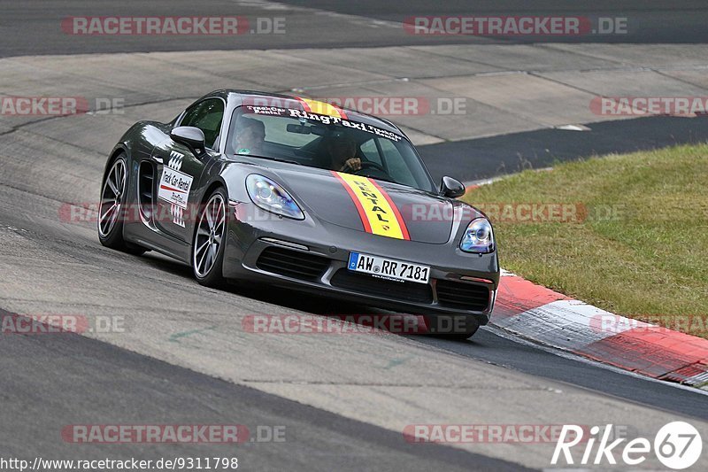 Bild #9311798 - Touristenfahrten Nürburgring Nordschleife (28.06.2020)