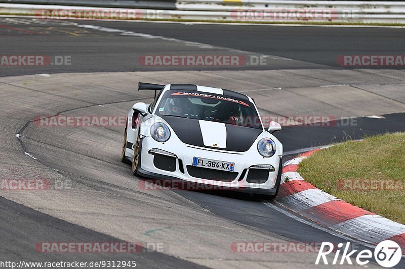 Bild #9312945 - Touristenfahrten Nürburgring Nordschleife (28.06.2020)