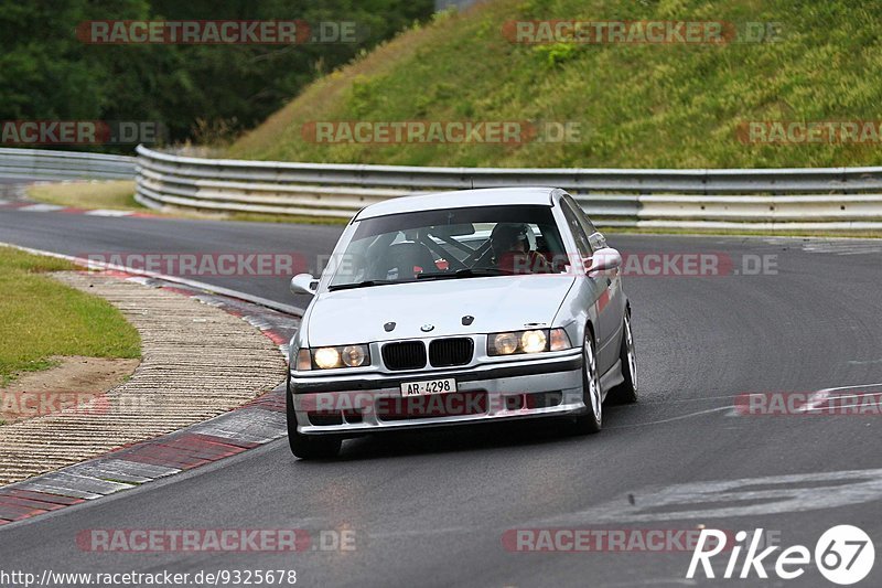 Bild #9325678 - Touristenfahrten Nürburgring Nordschleife (28.06.2020)