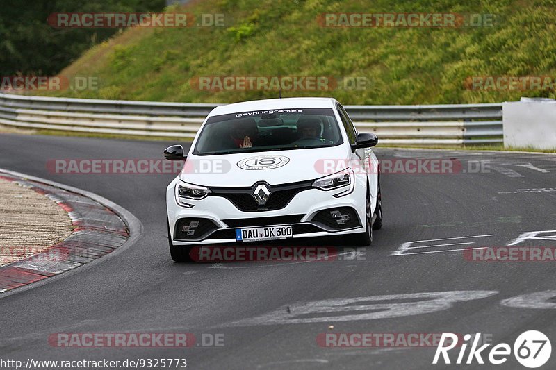 Bild #9325773 - Touristenfahrten Nürburgring Nordschleife (28.06.2020)