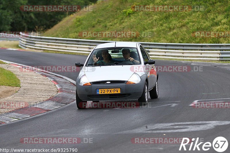 Bild #9325790 - Touristenfahrten Nürburgring Nordschleife (28.06.2020)