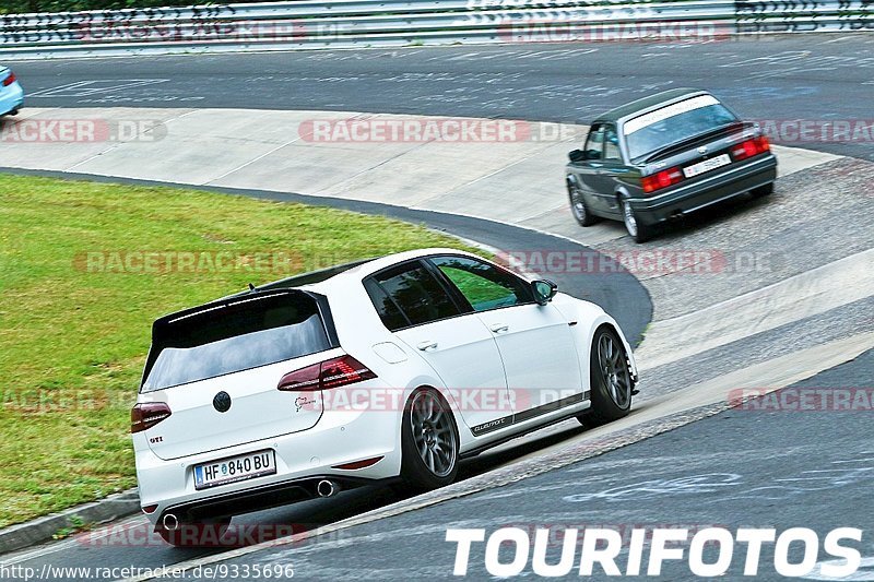 Bild #9335696 - Touristenfahrten Nürburgring Nordschleife (28.06.2020)