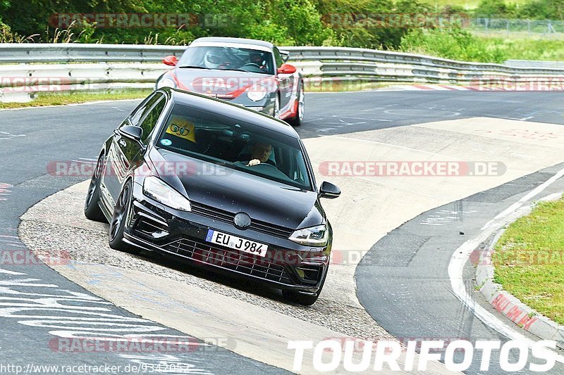 Bild #9342052 - Touristenfahrten Nürburgring Nordschleife (28.06.2020)