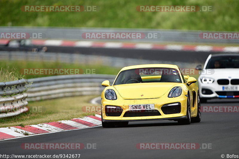 Bild #9342677 - Touristenfahrten Nürburgring Nordschleife (28.06.2020)