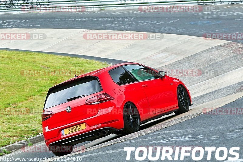 Bild #9344010 - Touristenfahrten Nürburgring Nordschleife (28.06.2020)