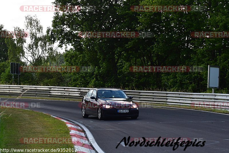 Bild #9352012 - Touristenfahrten Nürburgring Nordschleife (30.06.2020)