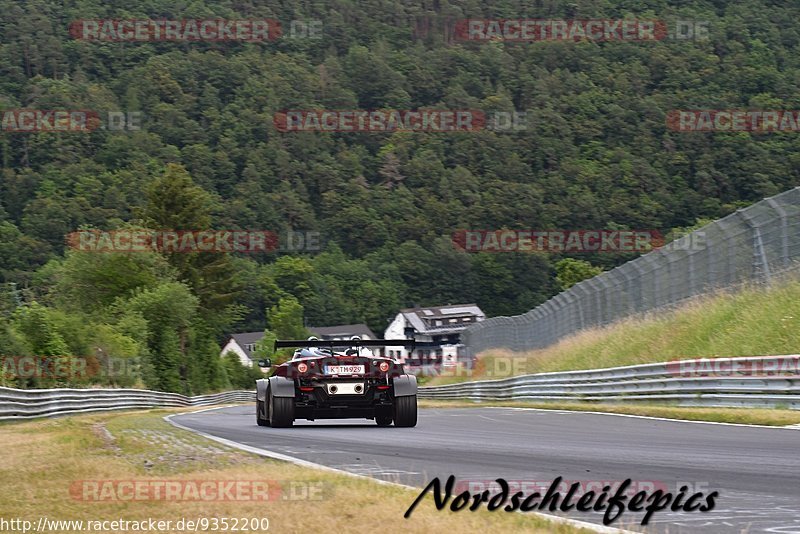 Bild #9352200 - Touristenfahrten Nürburgring Nordschleife (30.06.2020)