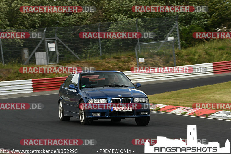 Bild #9352295 - Touristenfahrten Nürburgring Nordschleife (30.06.2020)