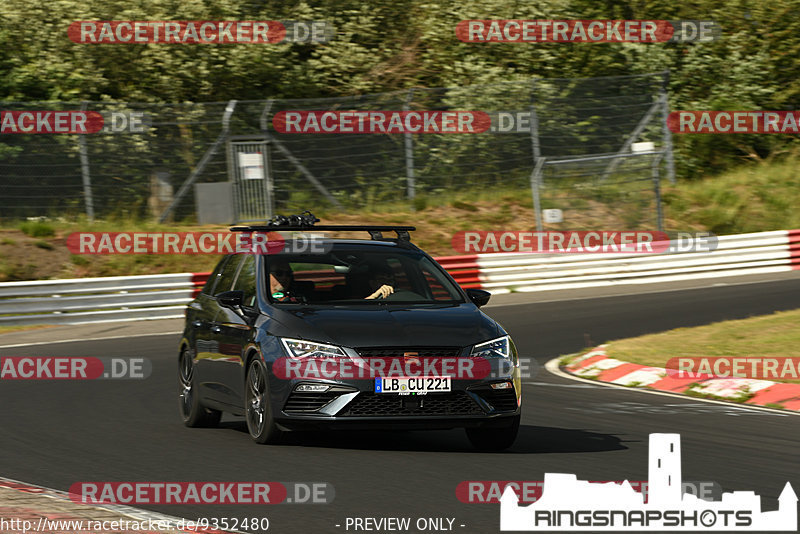 Bild #9352480 - Touristenfahrten Nürburgring Nordschleife (30.06.2020)